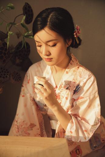 亲吻刺激战场视频大全免费观看