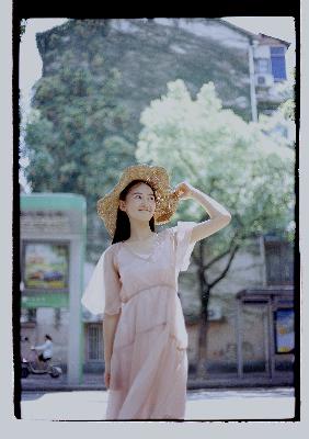 草莓视频在线观看