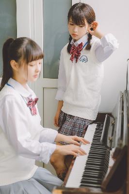 铁血战士:杀戮之地 电影