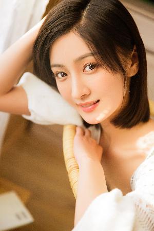 隔壁的女孩在线观看免费版电视剧全集2017